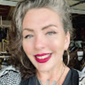 Meet your Posher, Jamie